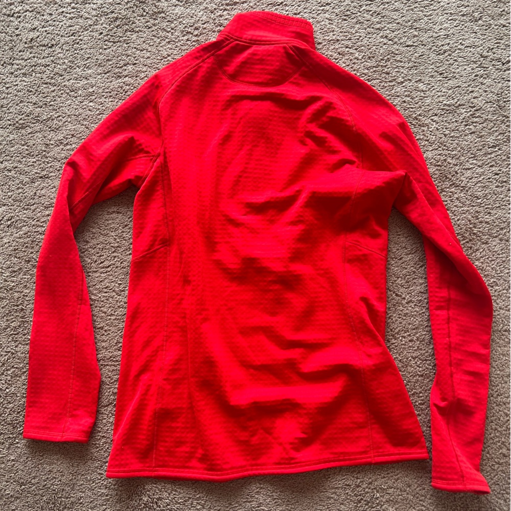 Patagonia women’s R1 fleece pullover - Picture 2 of 5